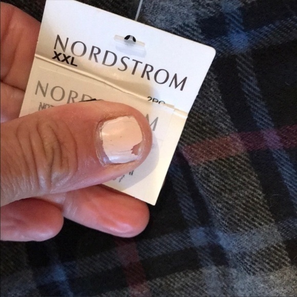 Nordstrom flannel bottoms - Picture 3 of 4